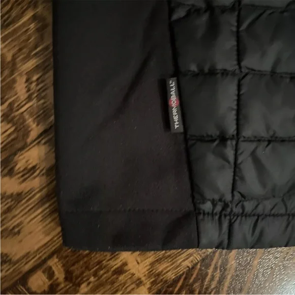 The North Face Boys Black Thermoball Hybrid Jacket Size XL/18-20 Style#CB01 Jackets & Coats